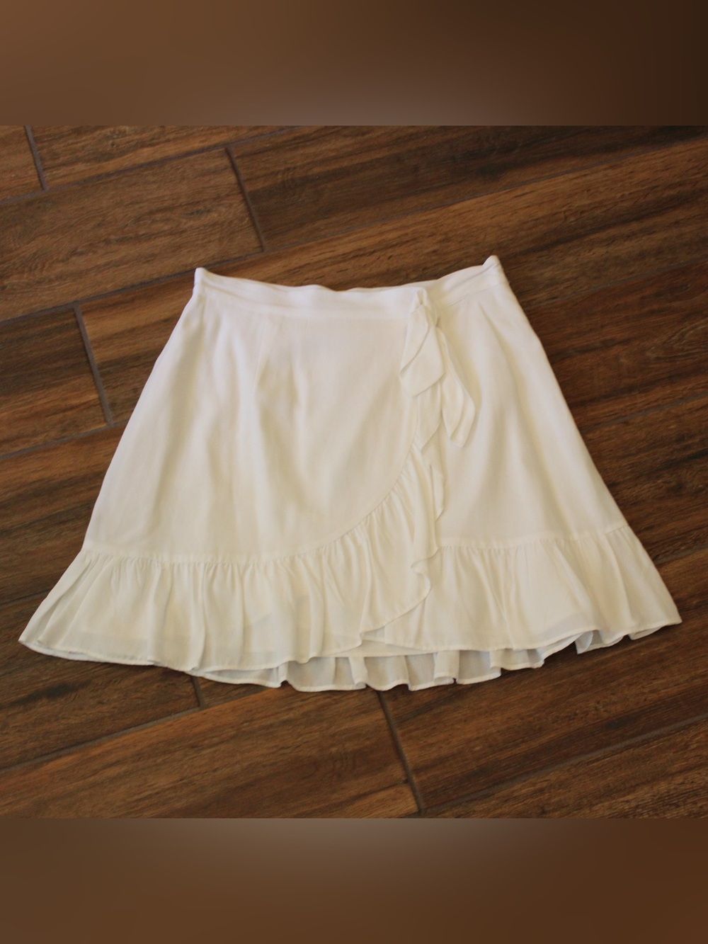 NWT Gianna Bini White Flowy Skirt | Size 2
